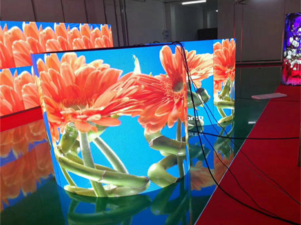 四维鑫光电 LED圆柱屏 四维鑫光电 LED圆柱屏